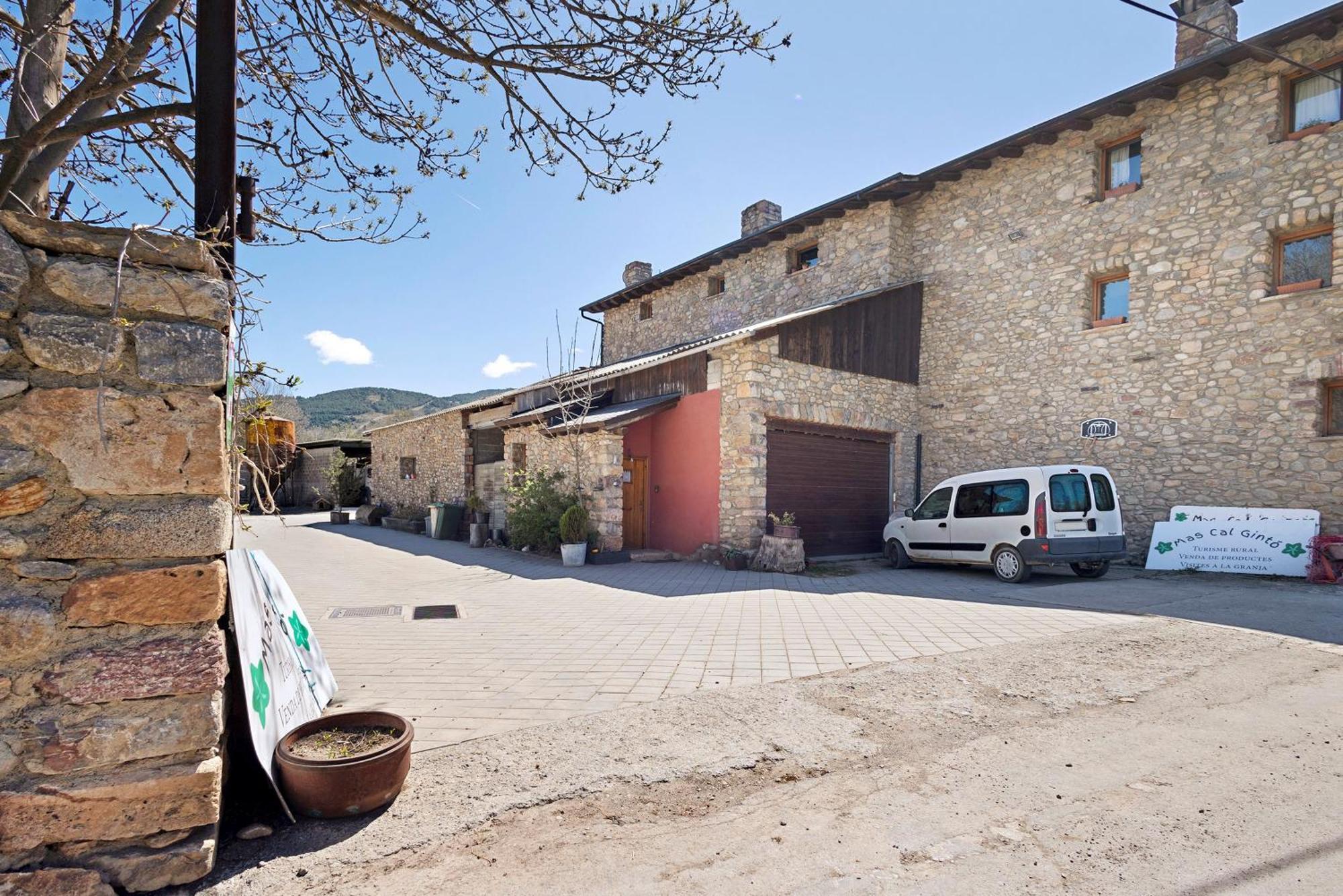Farm stay Mas Cal Ginto
